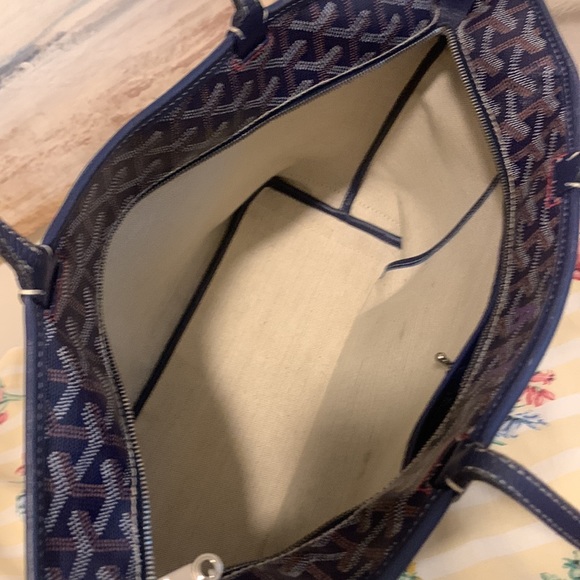Goyard Artois color Navy Comes with cloth bag - Picture 6 of 6